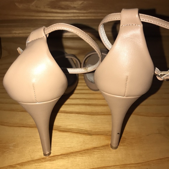 Steve Madden Stecy Heel Sandal - Picture 8 of 9